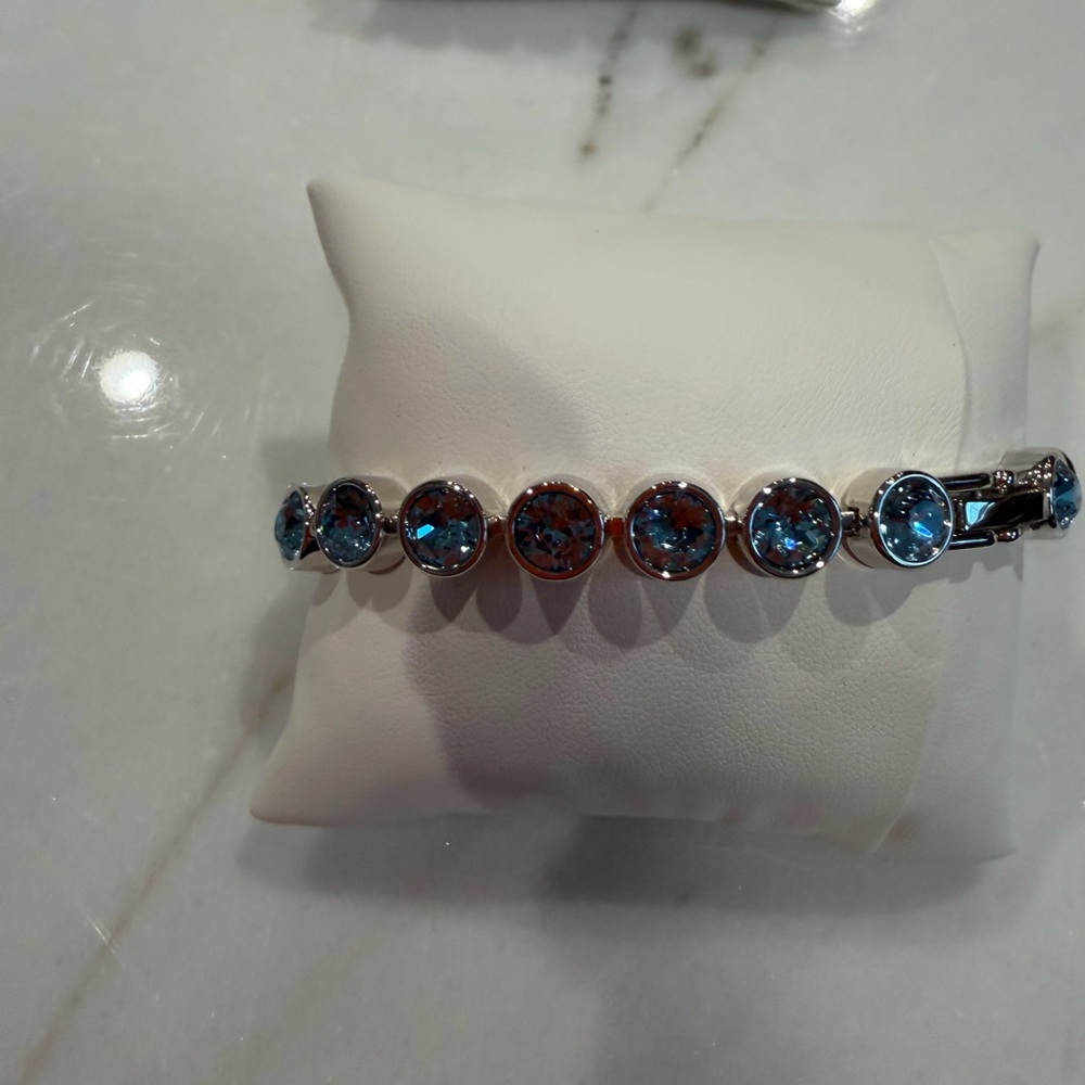 Elegant Blue Gemstone Bracelet